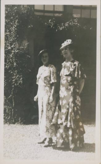 Wilhelmina Barns-Graham and Aunt Betty