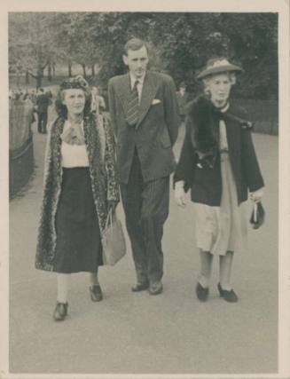 Wilhelmina Barns-Graham, Patrick Barns-Graham and Betty Bayne-Meldrum walking in park
